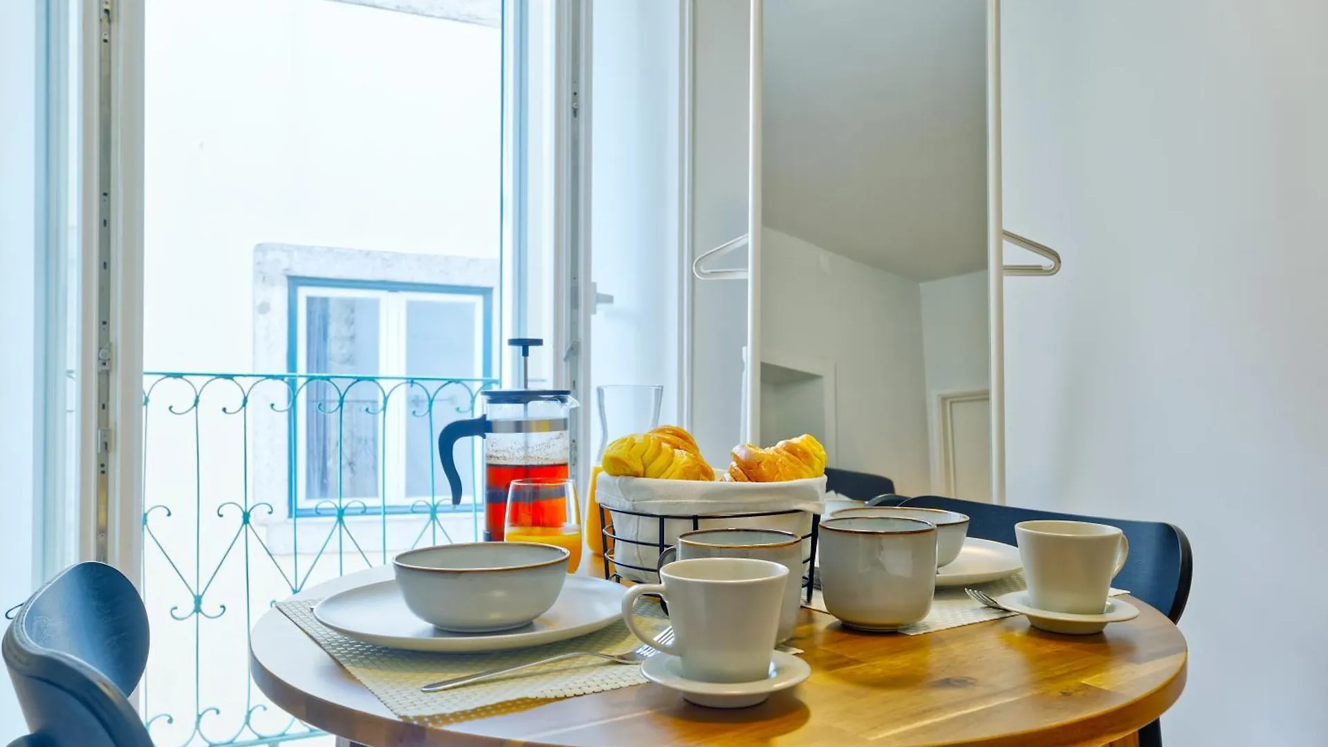 Salvador Suites By Inloveapartments 0*, Lisbon